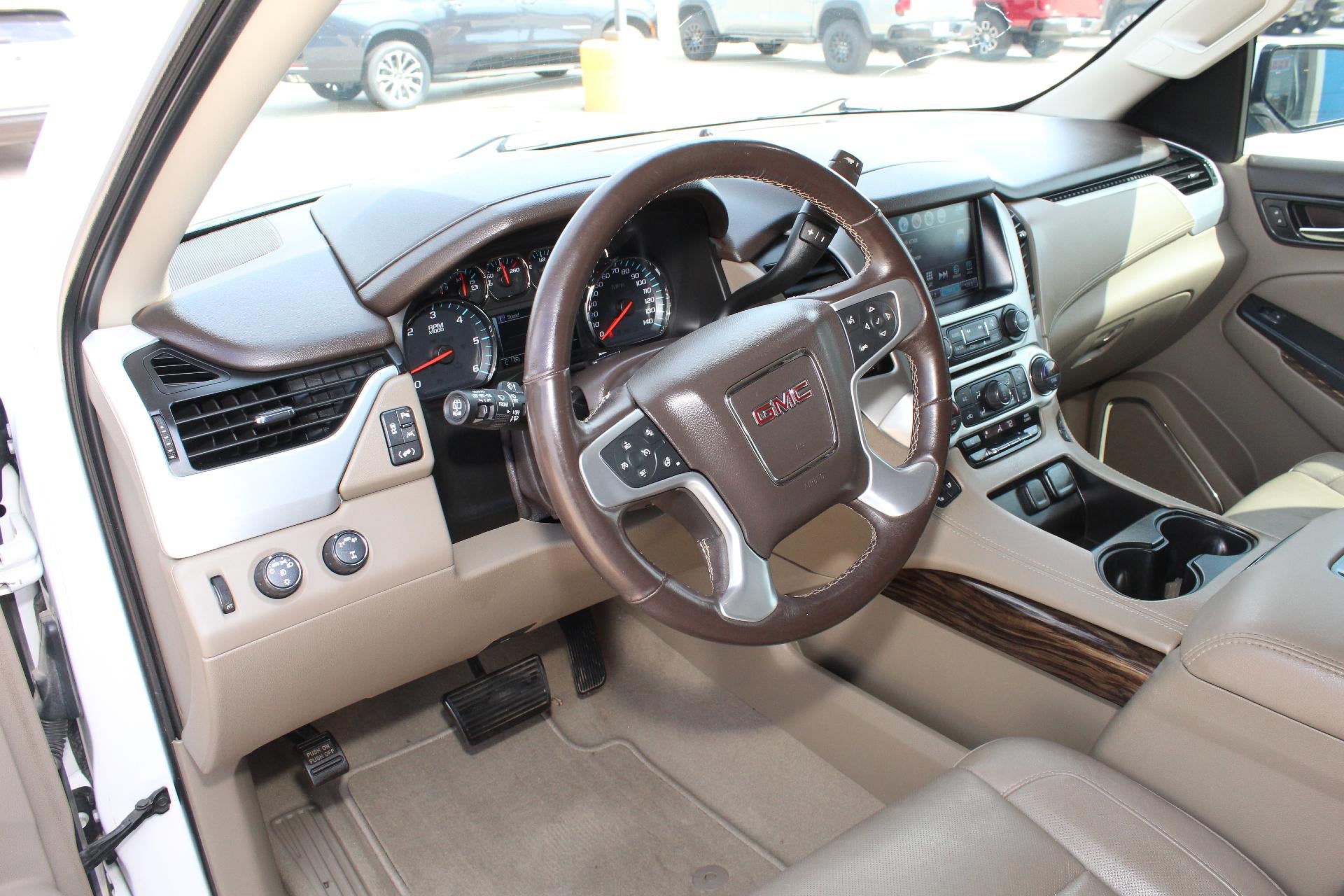 2020 GMC Yukon XL SLT