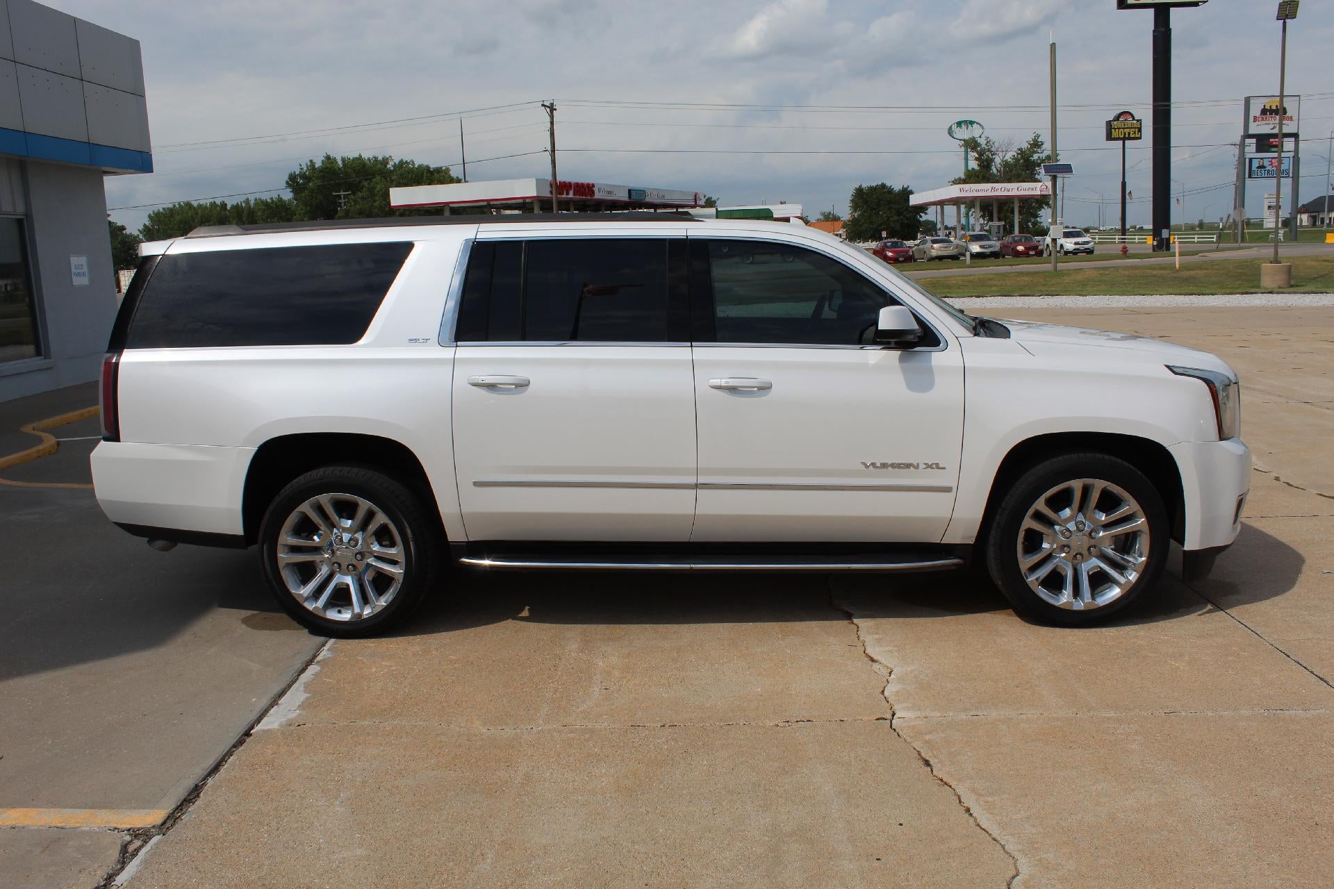 2020 GMC Yukon XL SLT