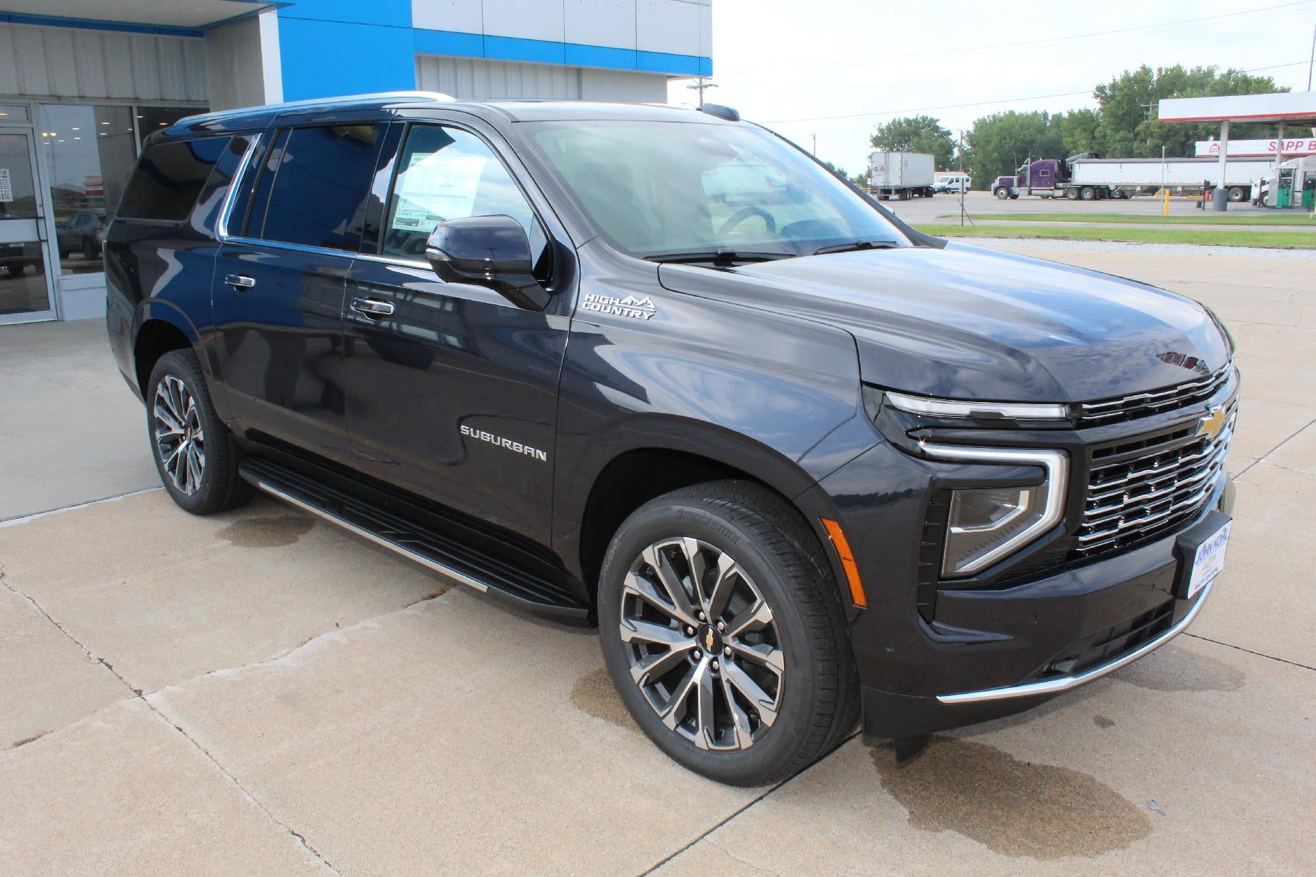 2025 Chevrolet Suburban High Country