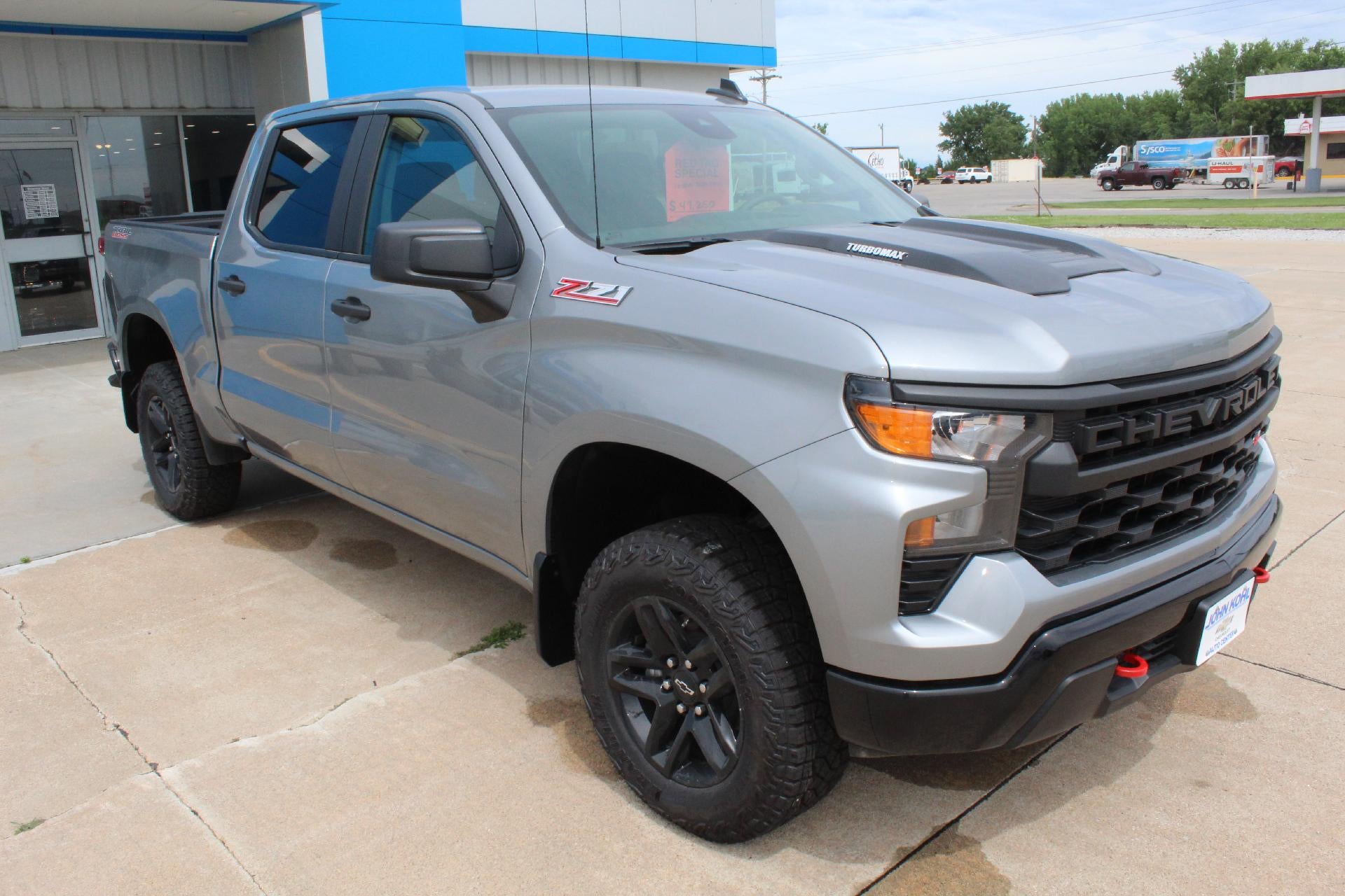 2025 Chevrolet Silverado 1500 Custom Trail Boss